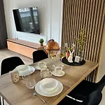 Kocham Podroze Na Fuzji Klimatyzacja, Balkon, Wejscie Na Kod, Wifi, Fv Łódź