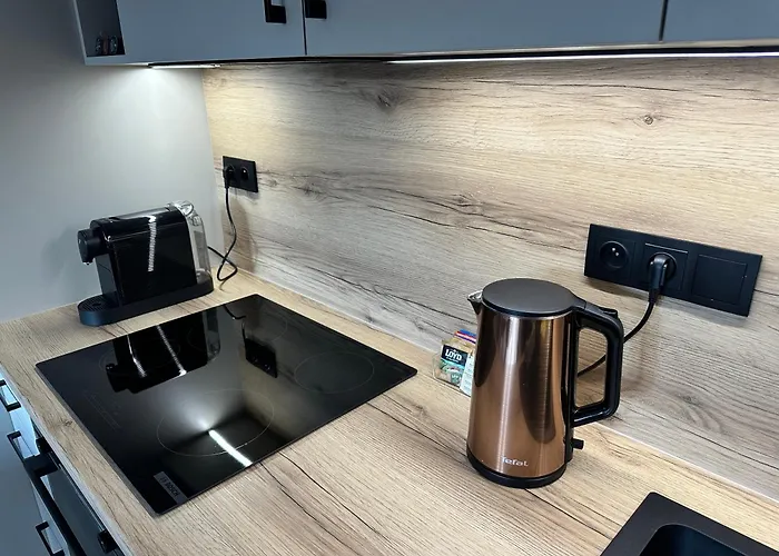 Kocham Podroze Na Fuzji Klimatyzacja, Balkon, Wejscie Na Kod, Wifi, Fv Apartmán *