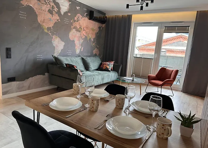 Kocham Podroze Na Fuzji Klimatyzacja, Balkon, Wejscie Na Kod, Wifi, Fv * Lodž